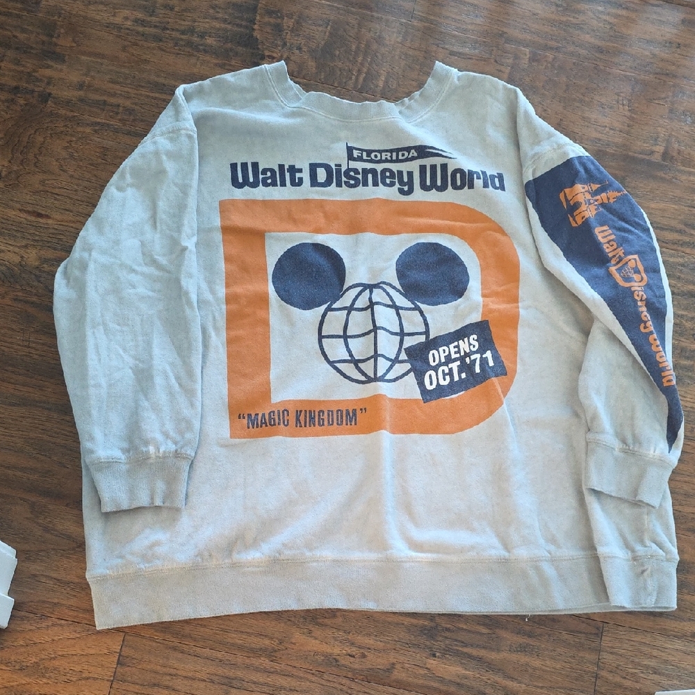 Walt Disney World Vault Collection 50 Sweatshirt - XXL